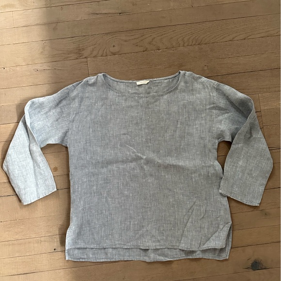 Eileen Fisher organic linen box top 🤍 - Picture 2 of 5